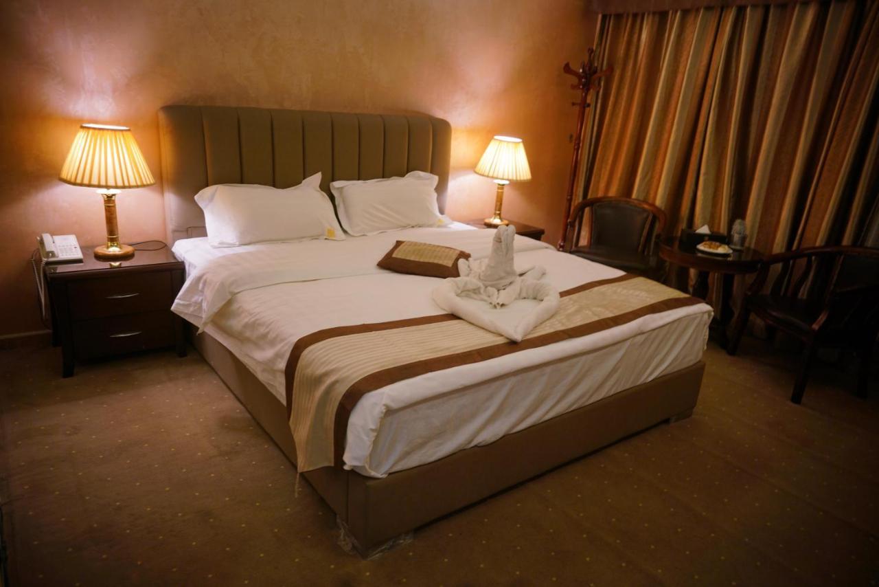 7 Wonders Hotel Ουάντι Μούσα Εξωτερικό φωτογραφία